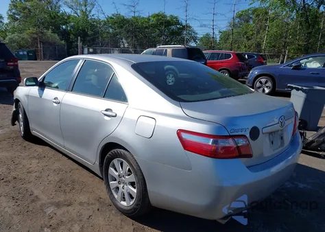 2007 Toyota Camry Xle V6 z USA, uszkodzony, nr VIN JTNBK46K473003622